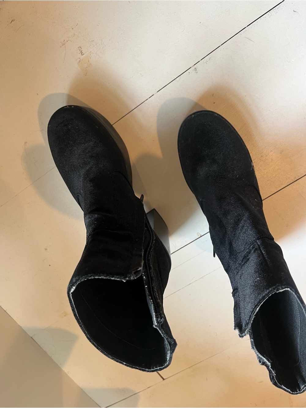 Black Women's Suede Ankle Boots